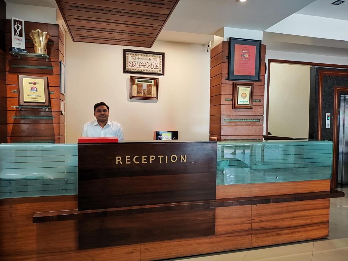 Jaffer Bhai's Brickland Hotel Panchgani Exterior foto
