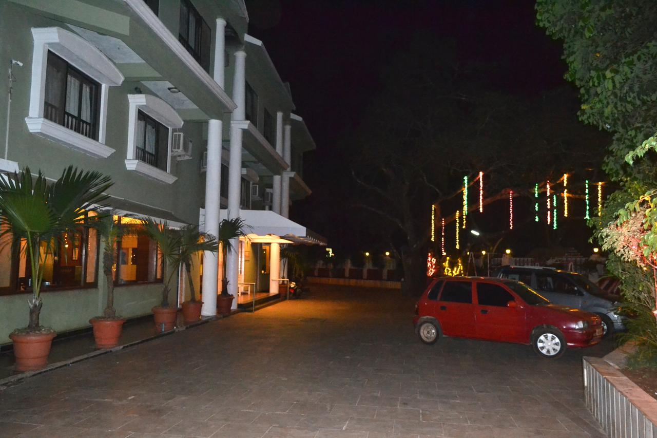 Jaffer Bhai's Brickland Hotel Panchgani Exterior foto